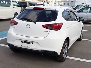 MAZDA MAZDA2 2020