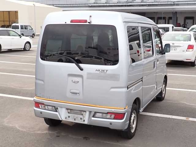 DAIHATSU HIJET VAN 2019