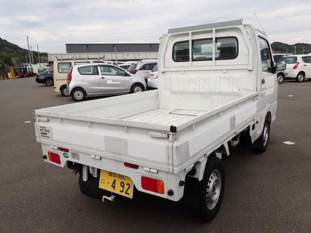 NISSAN CLIPPER TRUCK 2020