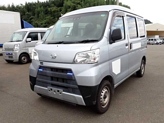 DAIHATSU HIJET VAN 2019