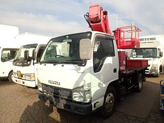 ISUZU ELF 2011