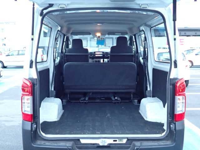 NISSAN CARAVAN VAN 2018