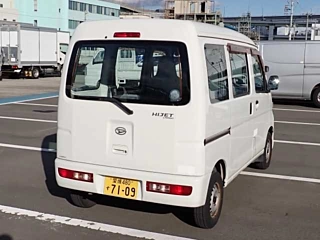 DAIHATSU HIJET VAN 2013