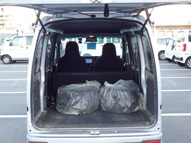 DAIHATSU HIJET VAN 2021