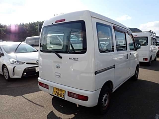 DAIHATSU HIJET VAN 2015