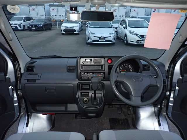 DAIHATSU HIJET VAN 2017