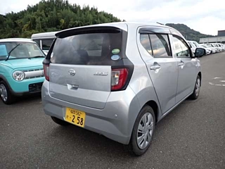 DAIHATSU MIRA E S 2020