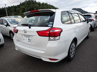 TOYOTA COROLLA FIELDER 2018