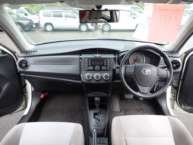 TOYOTA COROLLA AXIO 2016