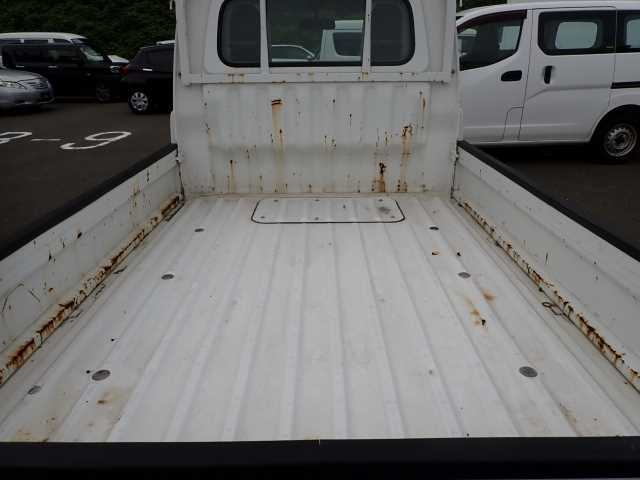 DAIHATSU HIJET TRUCK 2013