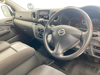 NISSAN CARAVAN BUS 2012