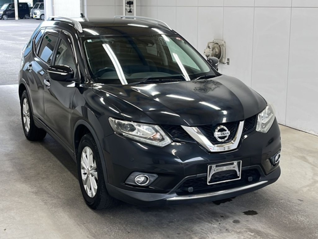 NISSAN X-TRAIL 2016