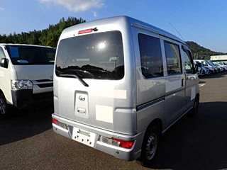 DAIHATSU HIJET VAN 2019