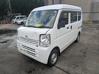 NISSAN CLIPPER VAN