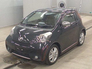 TOYOTA IQ