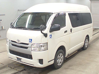 TOYOTA HIACE VAN