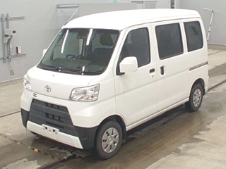 TOYOTA PIXIS VAN