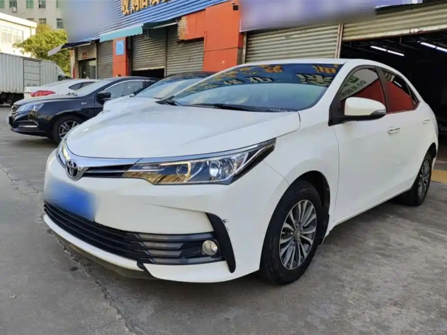 TOYOTA COROLLA