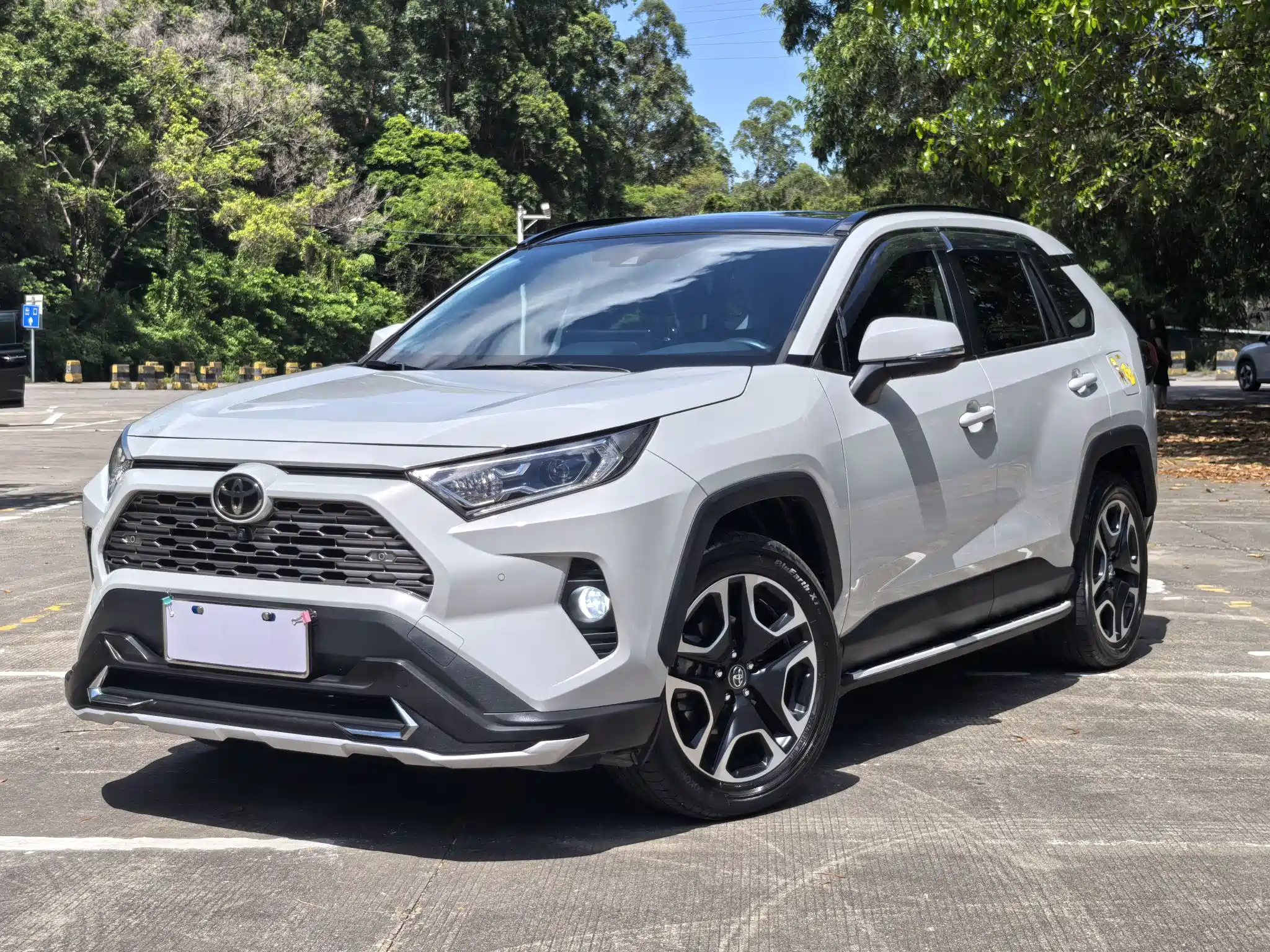 TOYOTA RAV4 RONGFANG