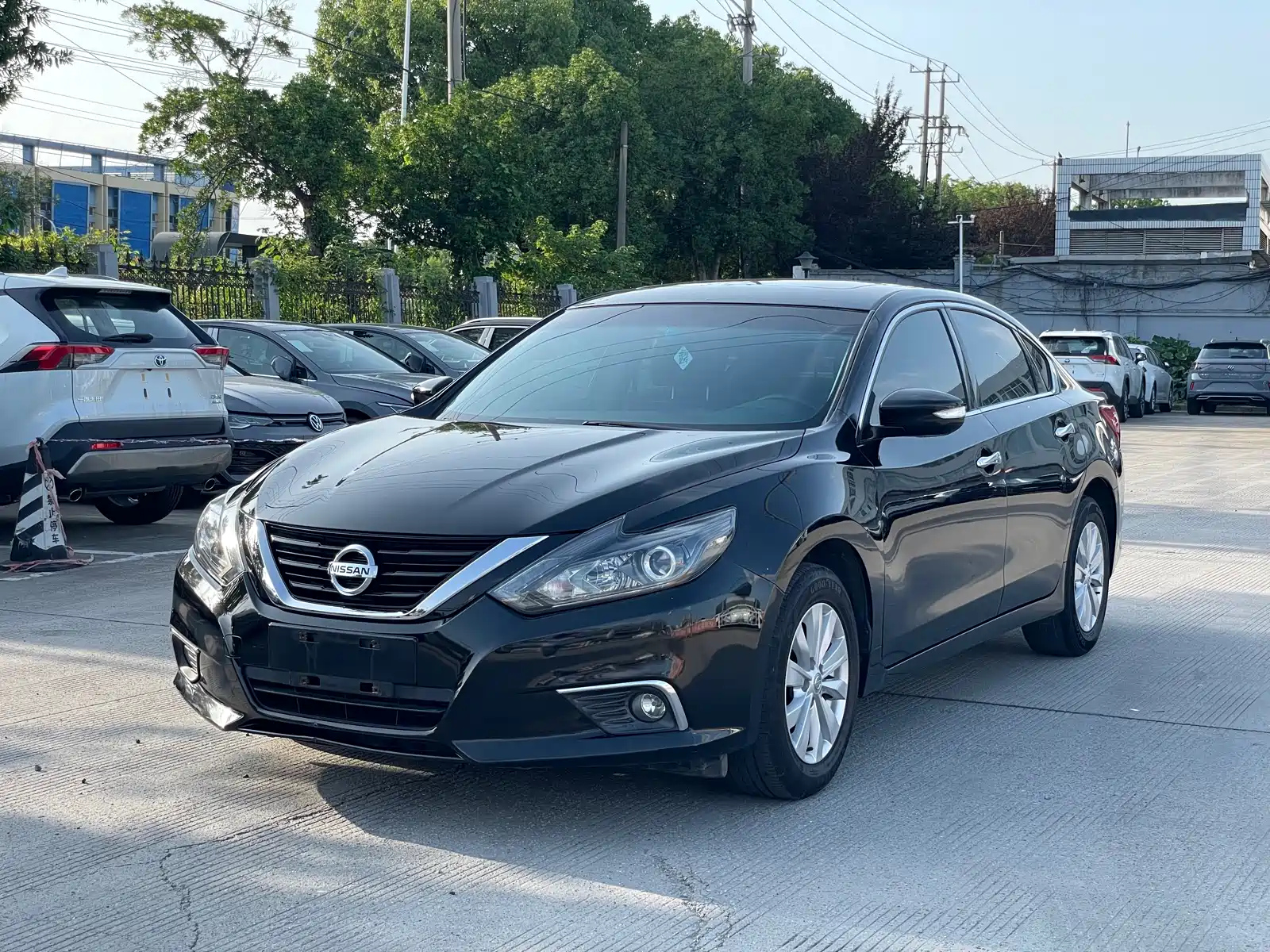 NISSAN TEANA