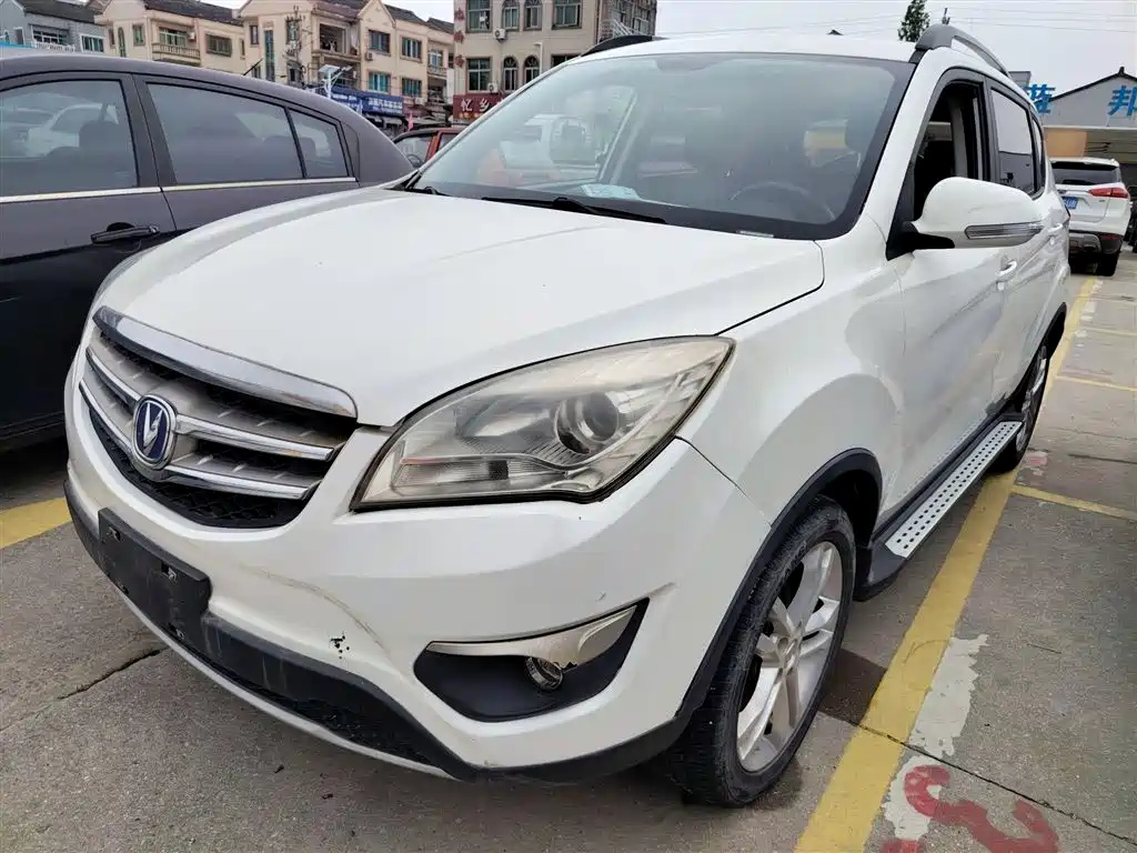CHANGAN CS35