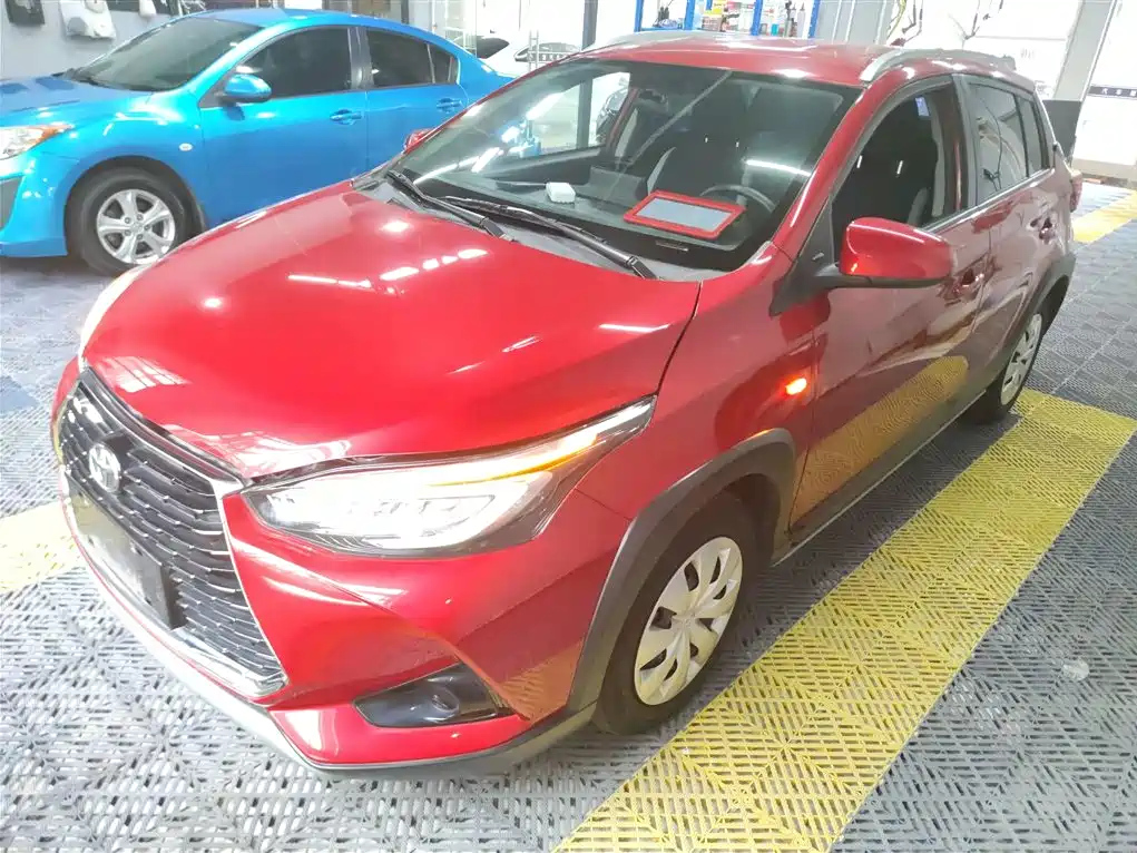 TOYOTA YARIS L DAZZLING