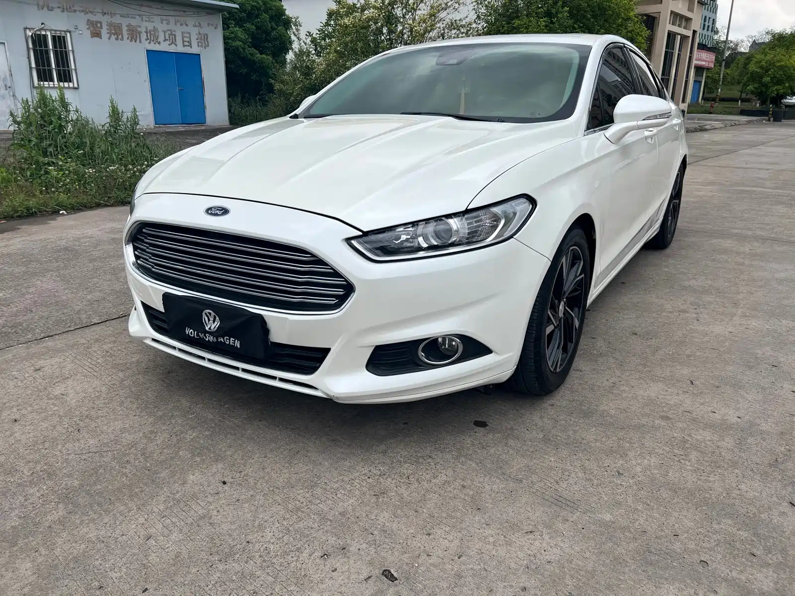 FORD MONDEO