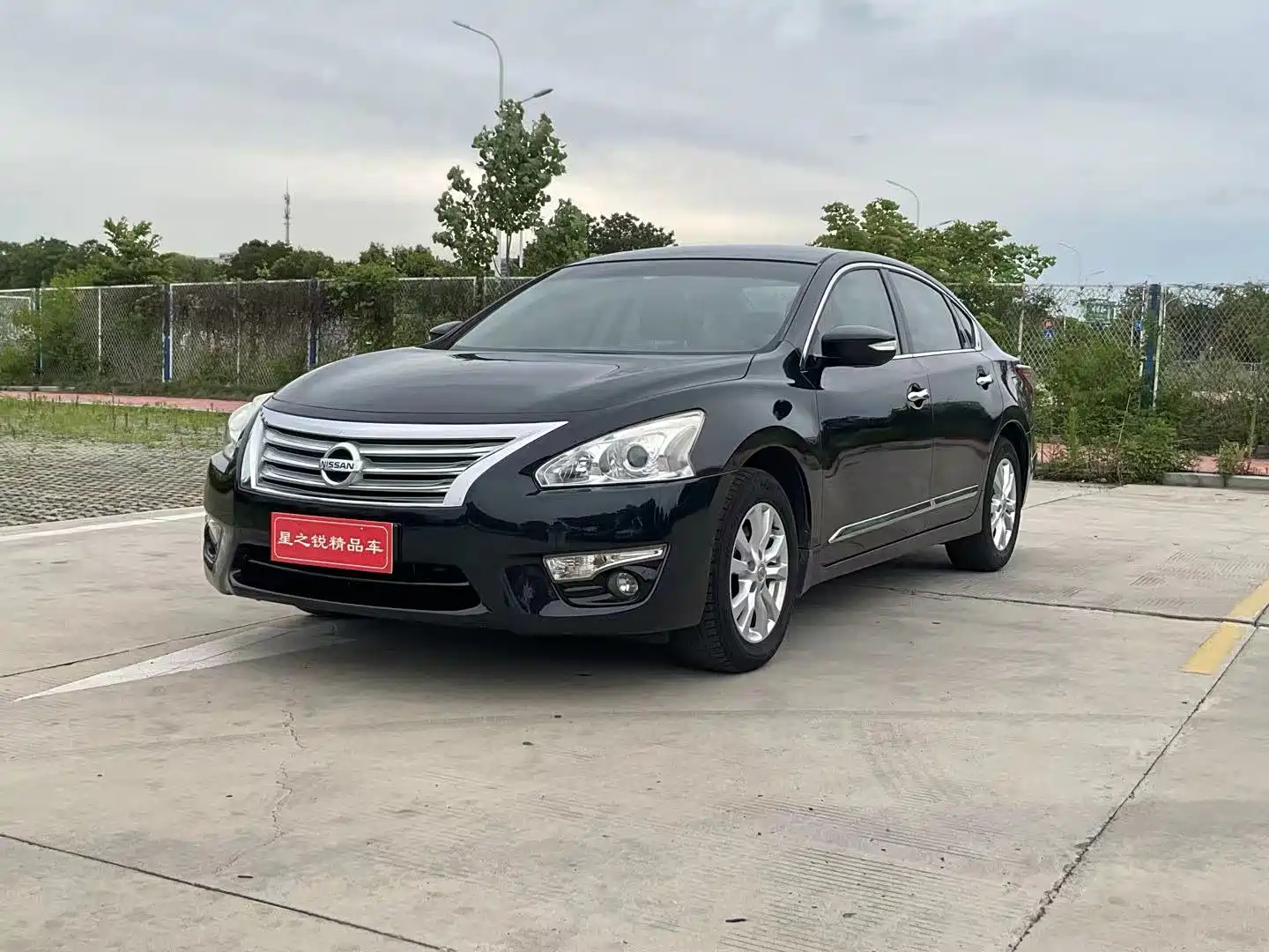 NISSAN TEANA