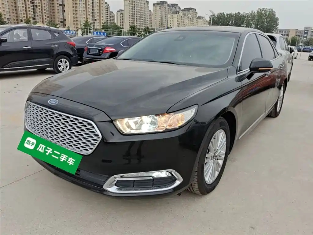 FORD TAURUS