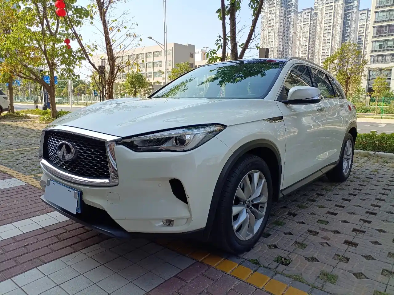 INFINITI QX50