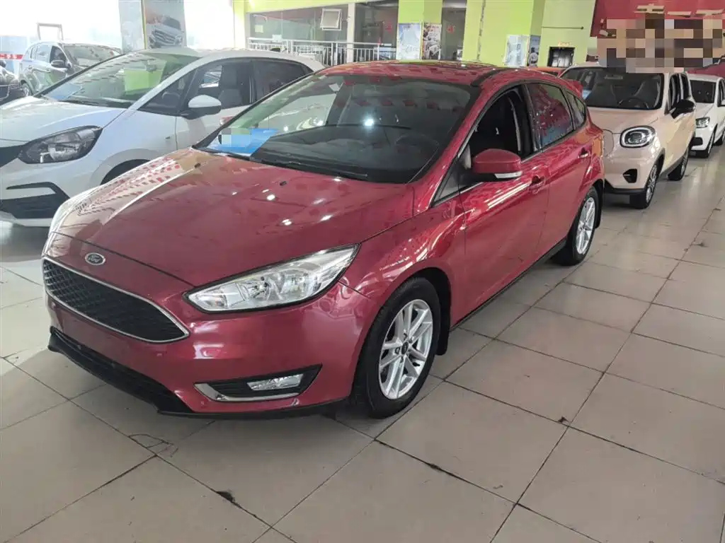 FORD FOCUS