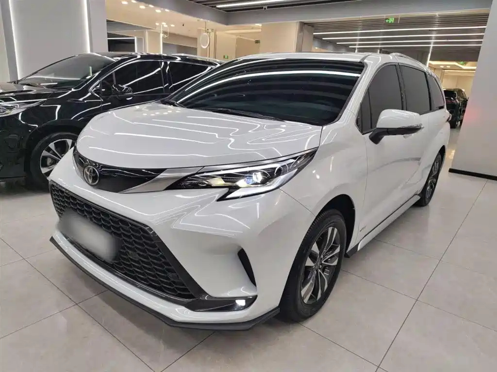 TOYOTA GRANVIA
