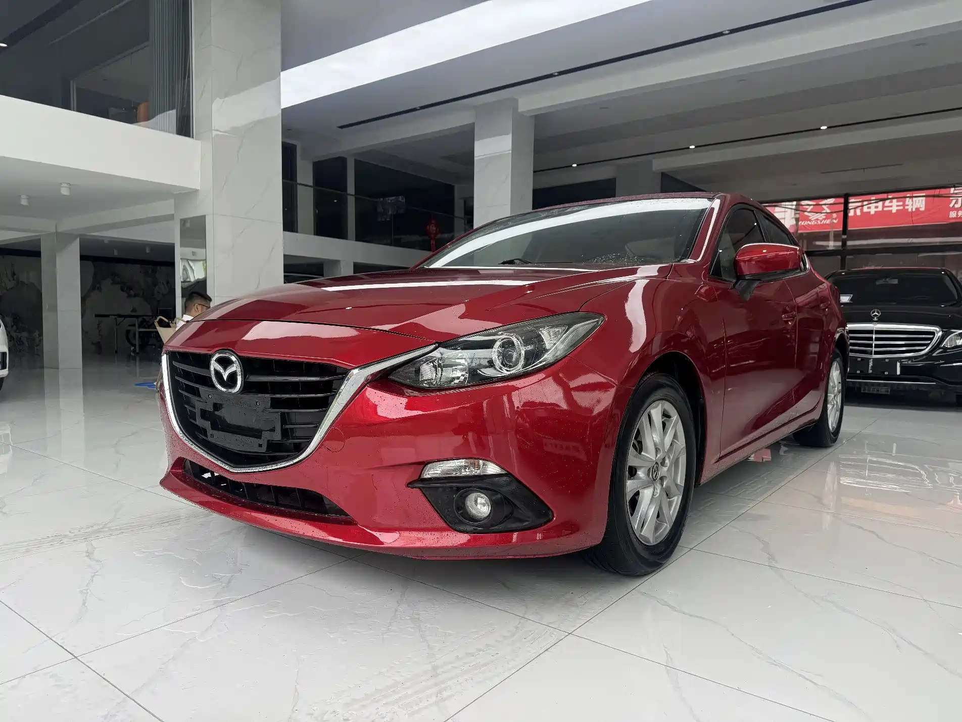 MAZDA 3 AXELA