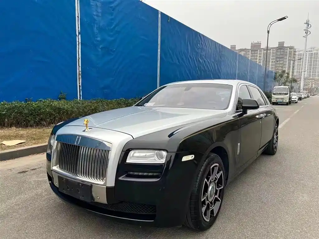 ROLLS ROYCE GHOST