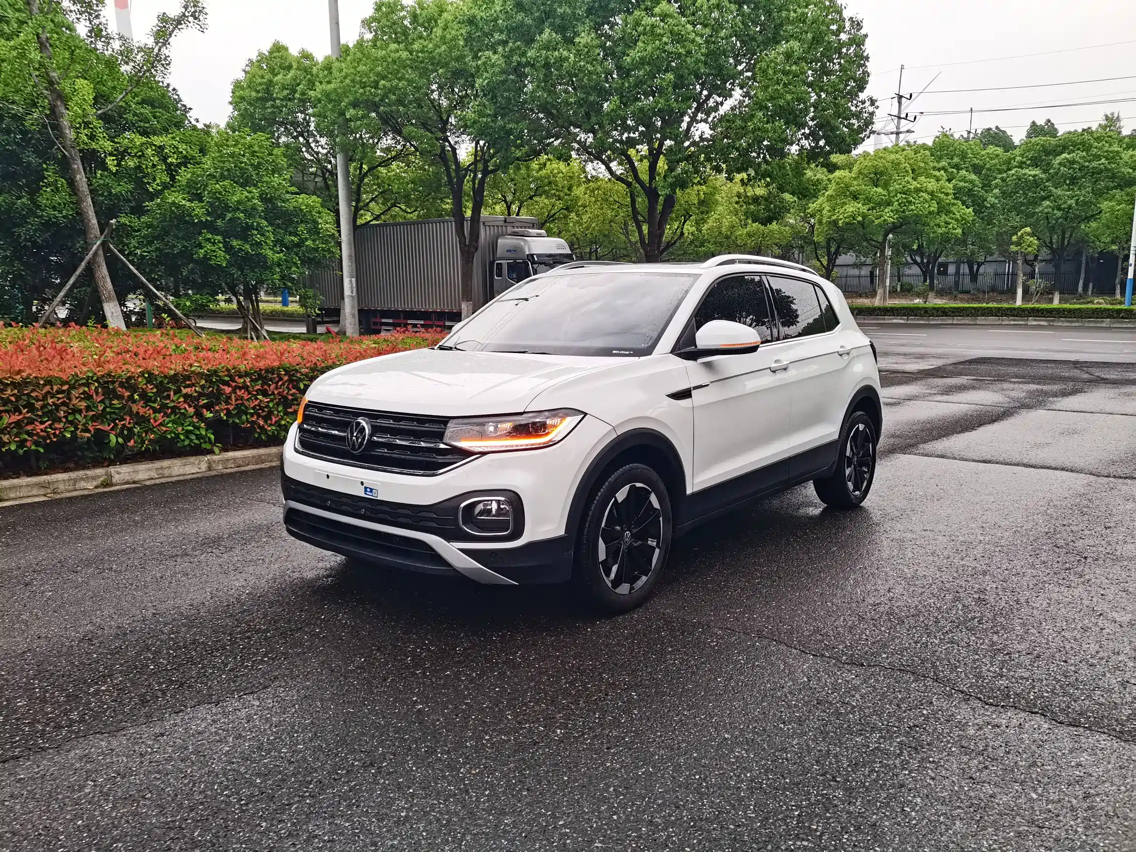 VOLKSWAGEN TACOUA