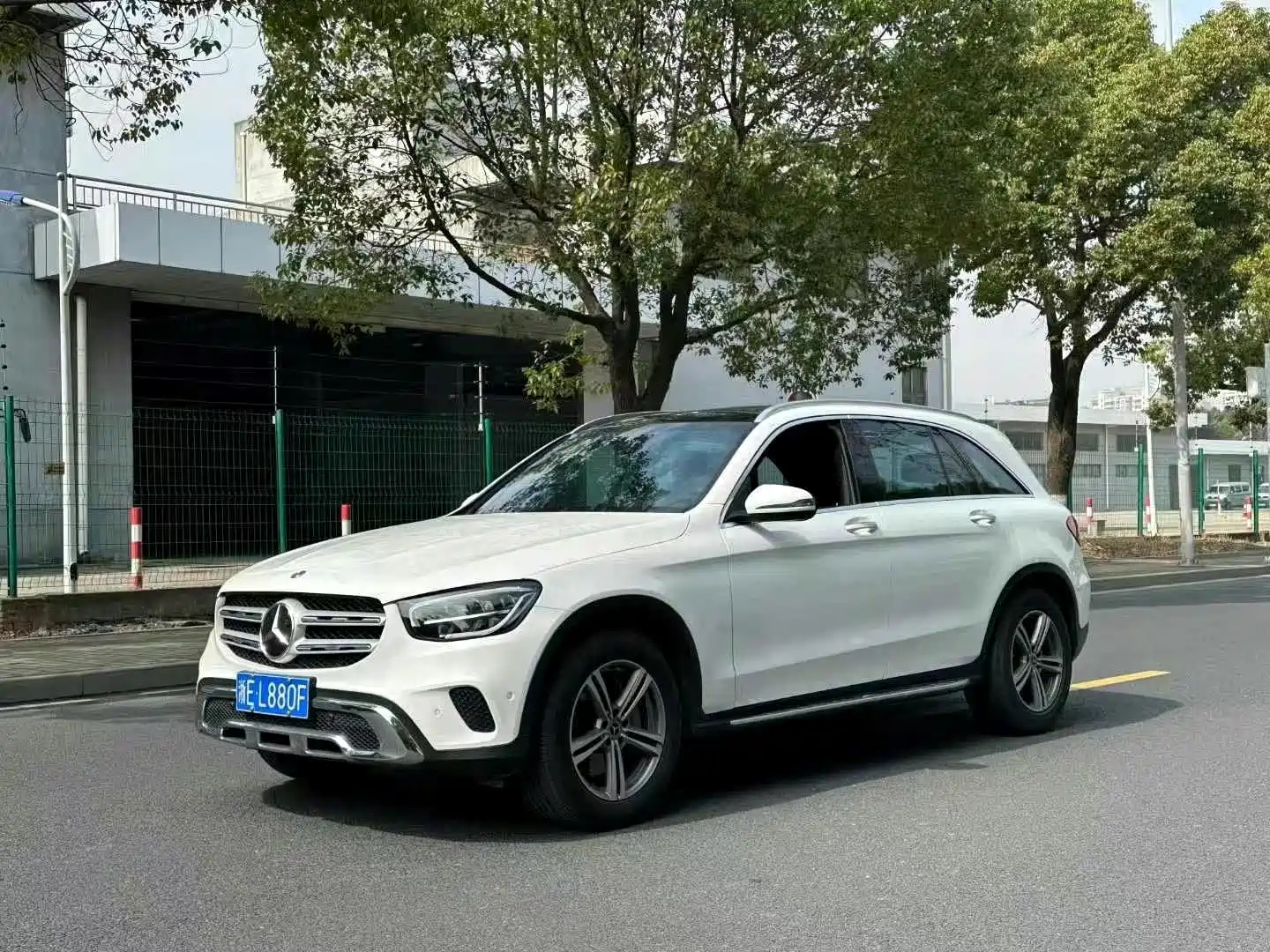 MERCEDES BENZ GLC