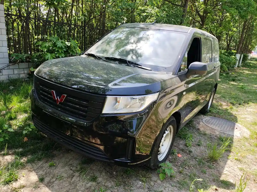 SGMW WULING HONGGUANG PLUS
