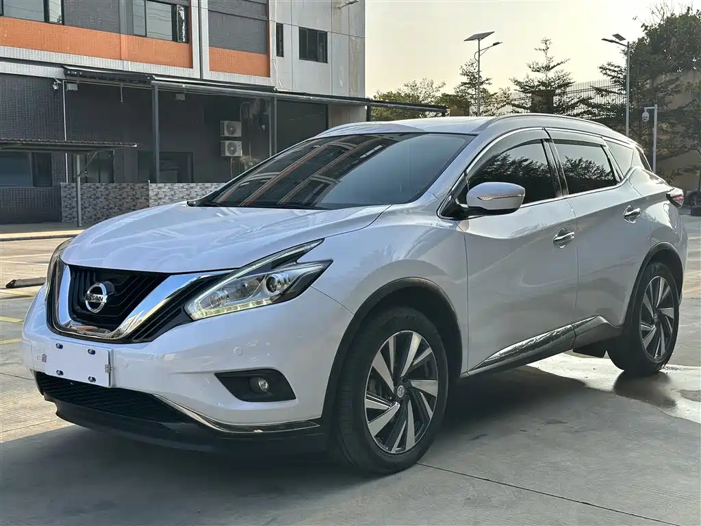 NISSAN MURANO