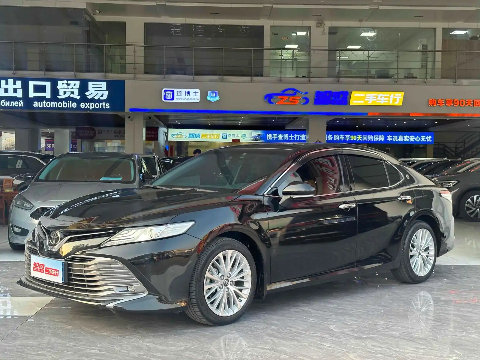TOYOTA CAMRY