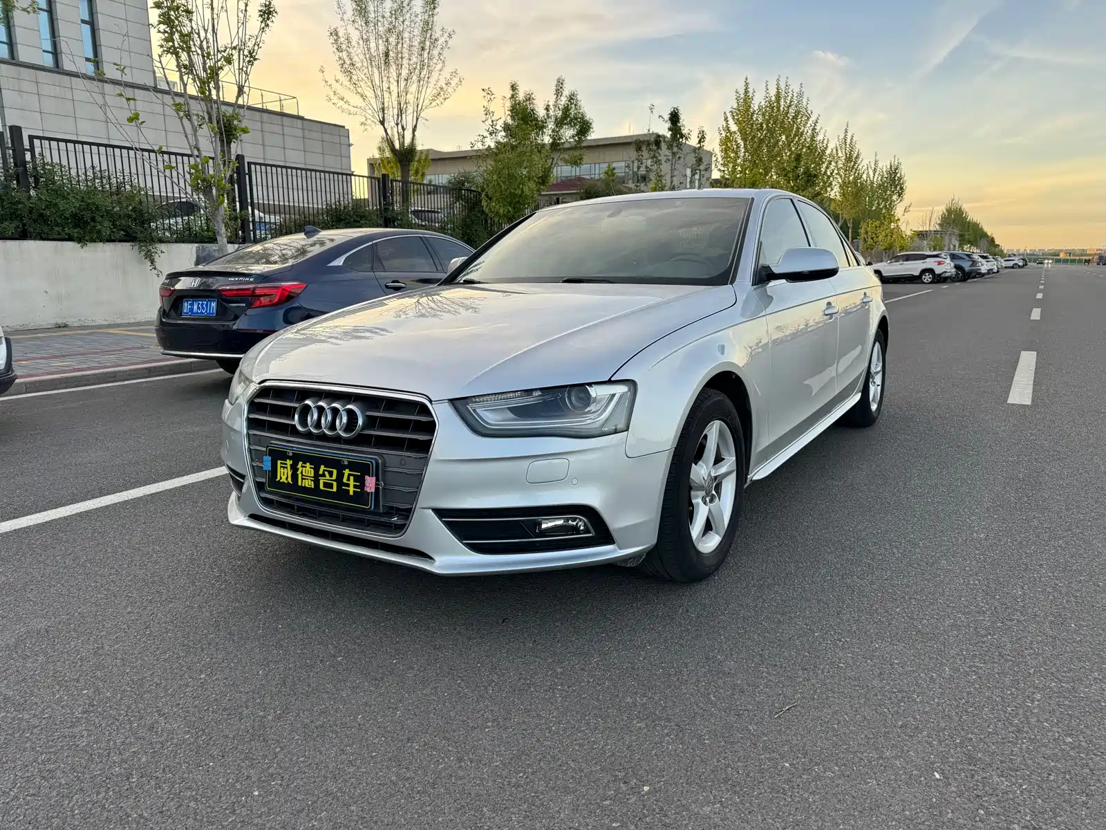 AUDI A4L
