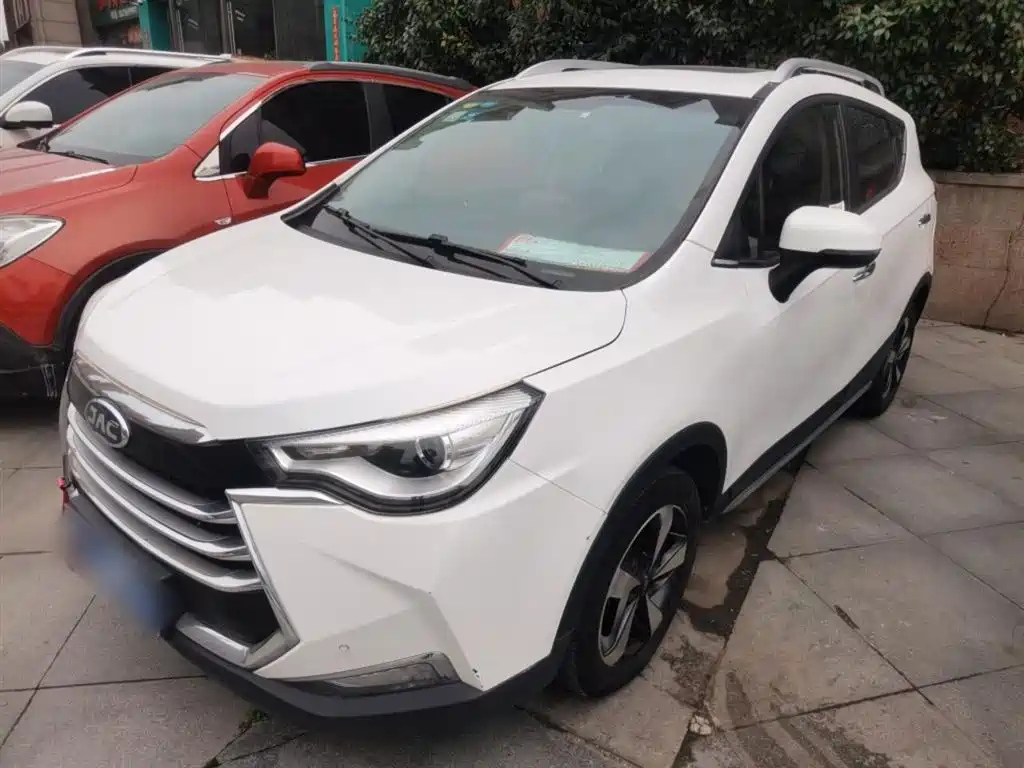 JAC REFINE S3