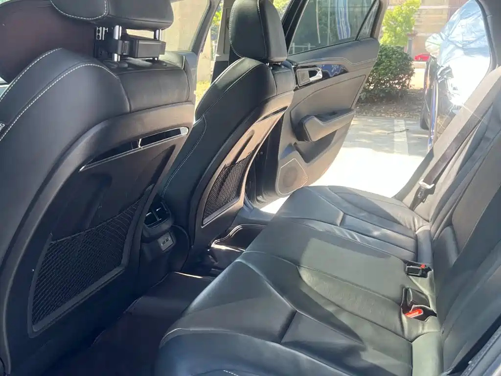 HONGQI H5 2019