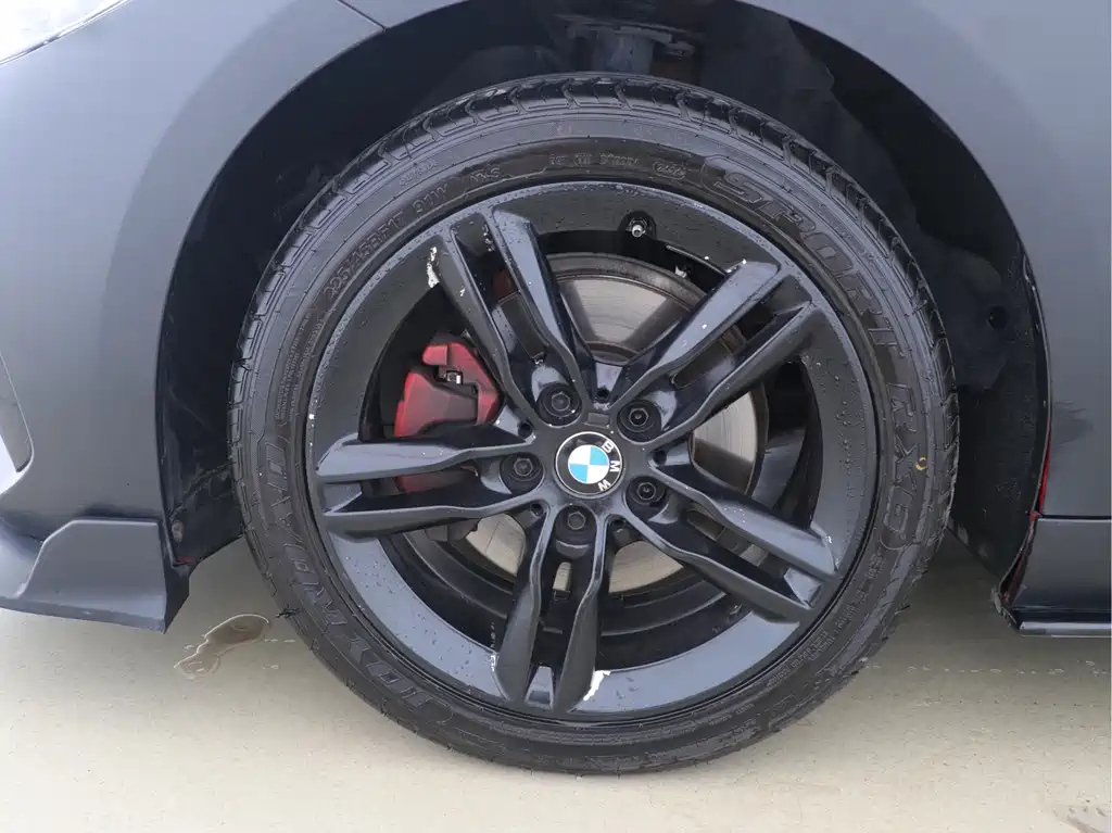 BMW 1-SERIES 2021