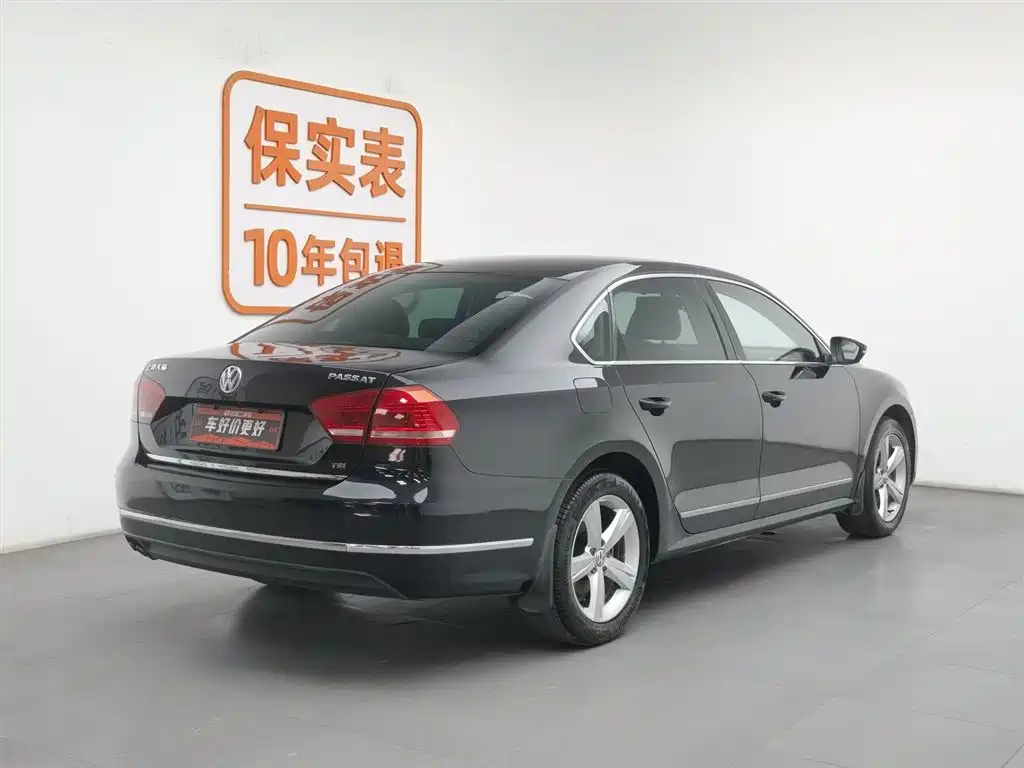 VOLKSWAGEN PASSAT 2014
