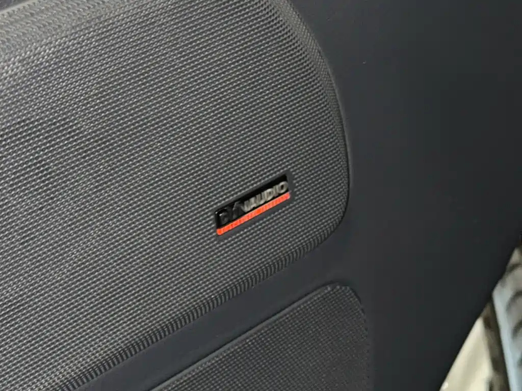 VOLKSWAGEN MULTIVAN 2012