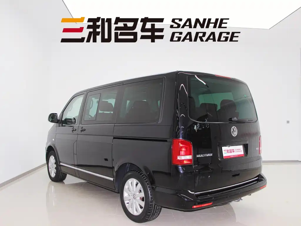 VOLKSWAGEN MULTIVAN 2014