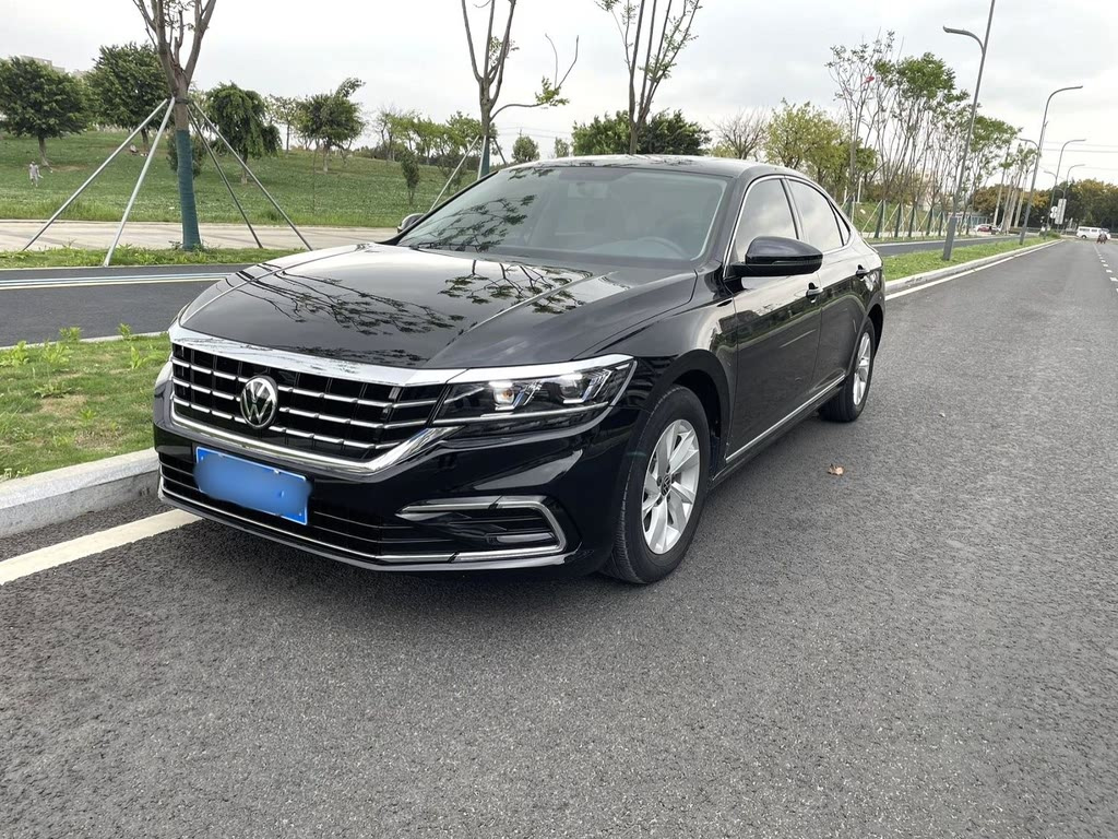 VOLKSWAGEN PASSAT 2021