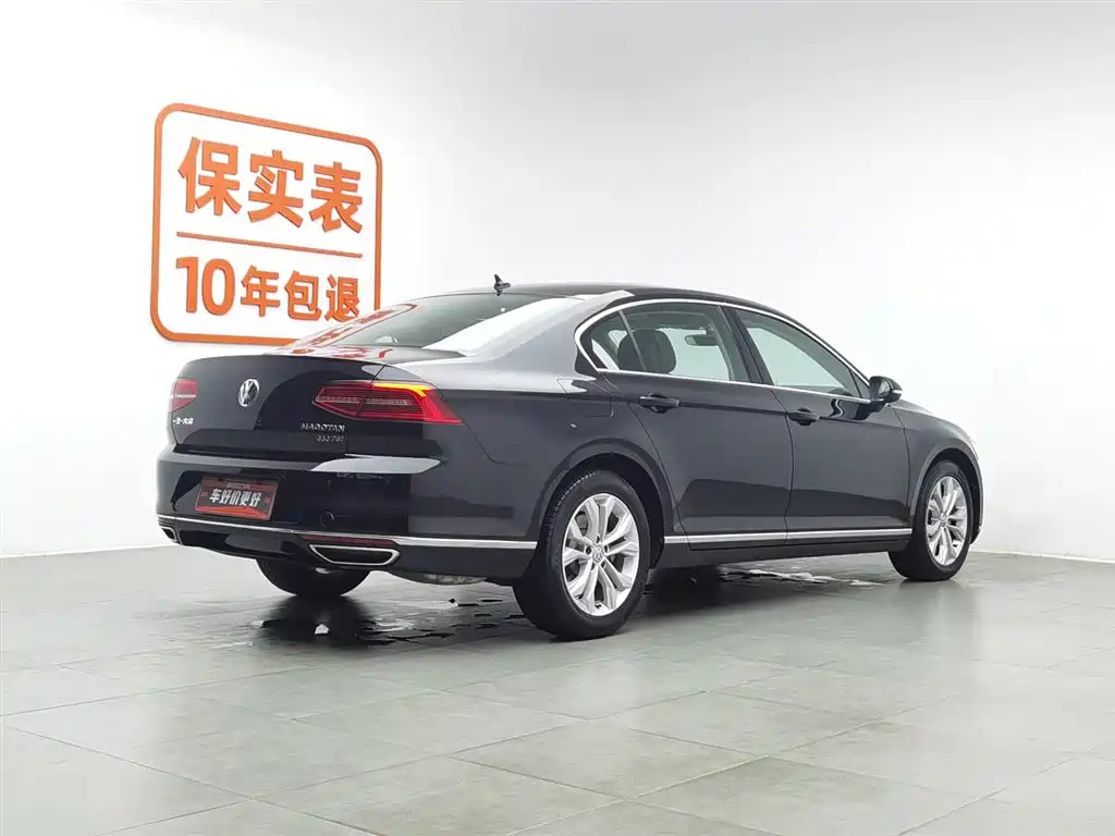 VOLKSWAGEN MAGOTAN 2019