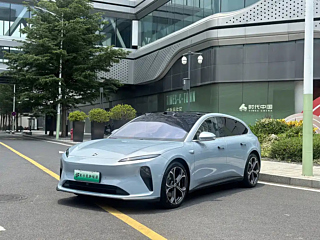 NIO ET5T
