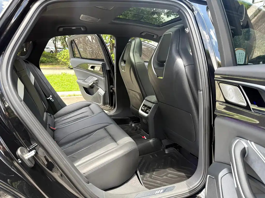 HONGQI H6 2023